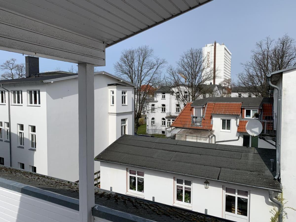 Villa Diana, Koje, In Sichtweite Zum Strand Rostock Bagian luar foto